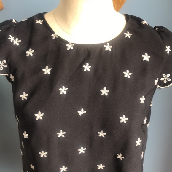 New Look black short sleeves eyelet embroidered short sleeves mini dress - Picture 2 of 11